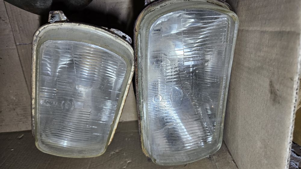 Jucarii Dacia 1300 faruri elba