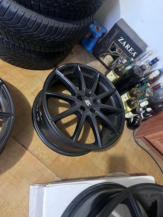 Jante pe 18  RC Design RC32 Satin-Black
