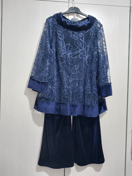 Платье женские нарядные