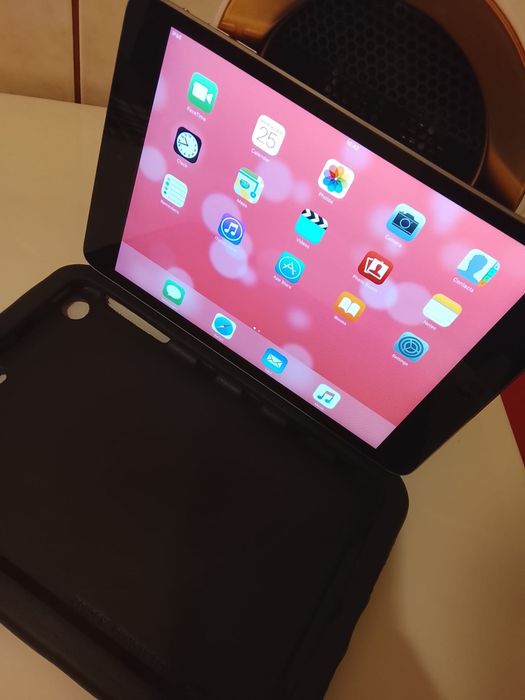 Apple IPad Mini ( Space Grey ) - stare excelentă !