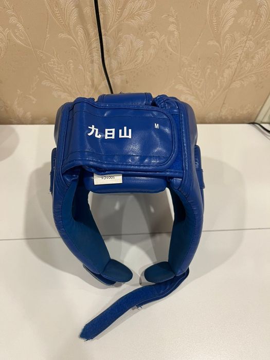 Шлем  wesing продаётся для бокса .