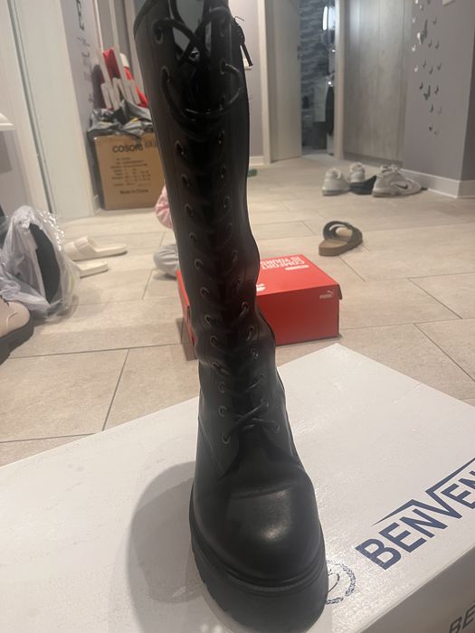 Cizme dama inalte cu putin toc