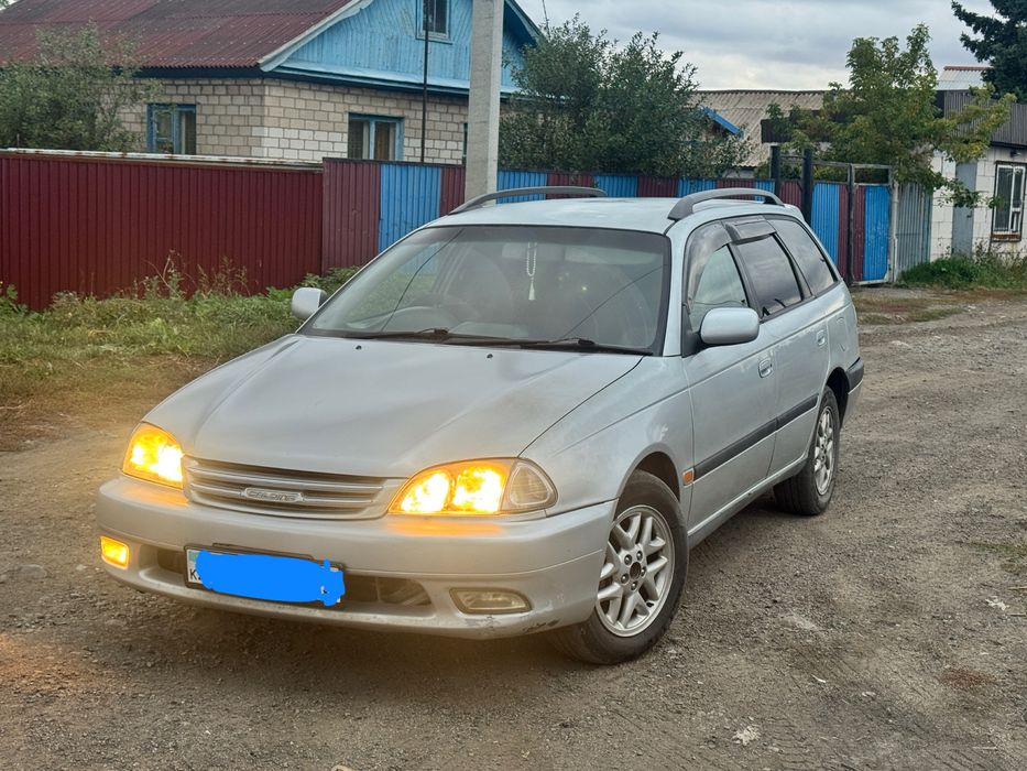 Продам Toyota Caldina