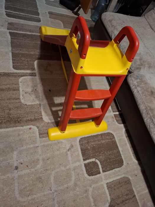 Продам детскую горку