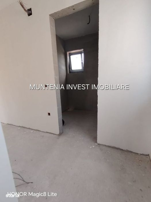 Casă de vânzare P+1, teren 308 mp ,zona Smeura