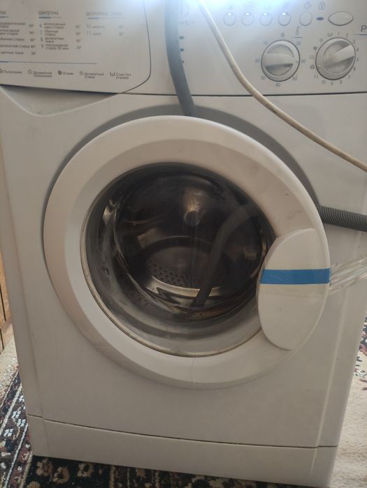 Стиральная машина Indesit