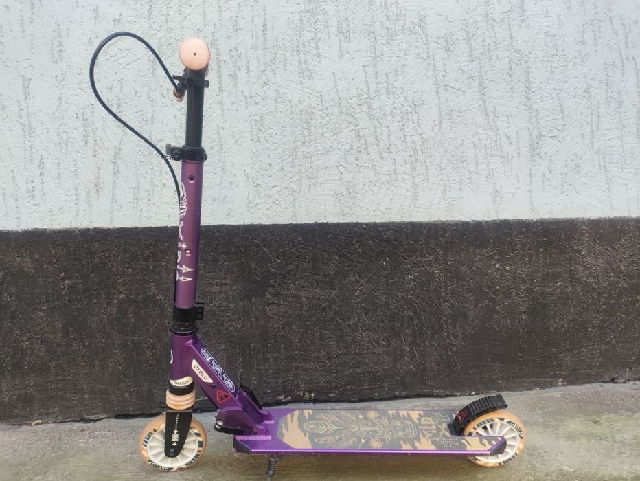 Продам детский самокат