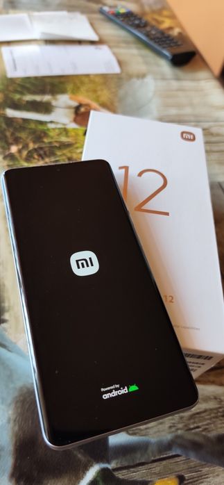Xiaomi 12        .
