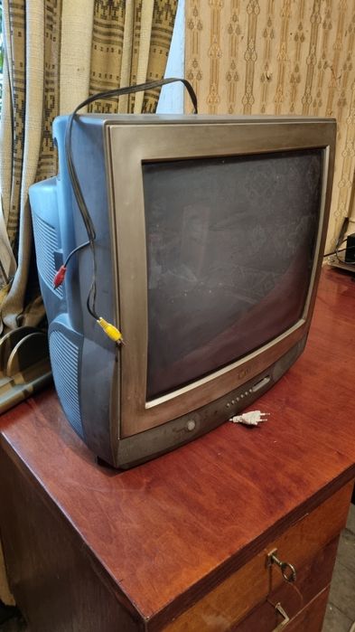 Телевизор - Кинескопический