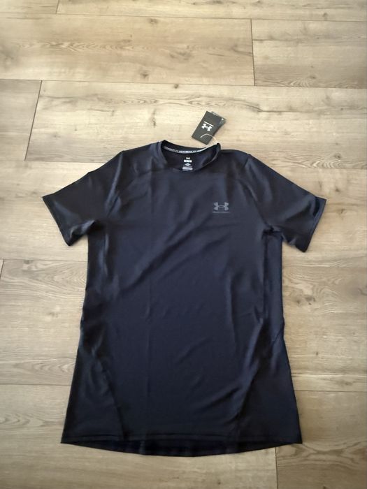Новая футболка Under Armour