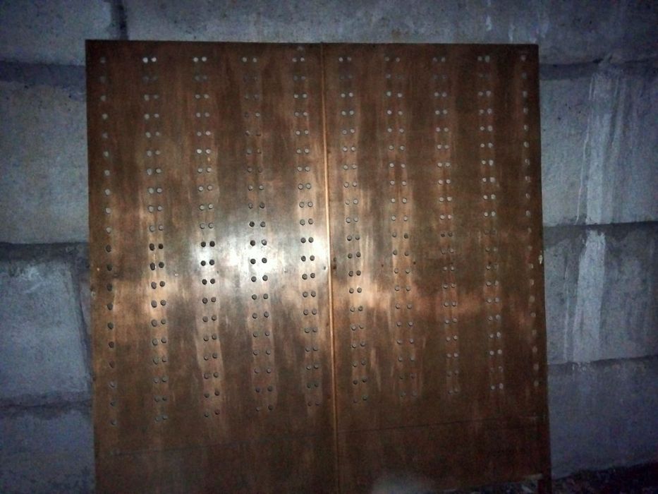 Продам стэнд для очков !