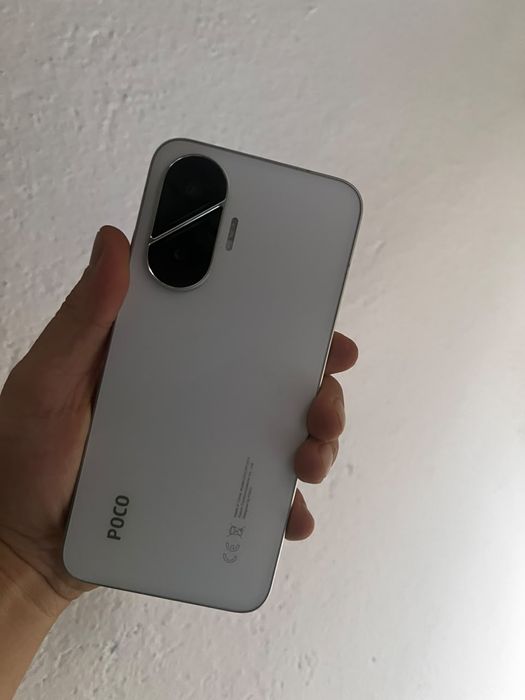 Продам POCO F7 — мощный смартфон