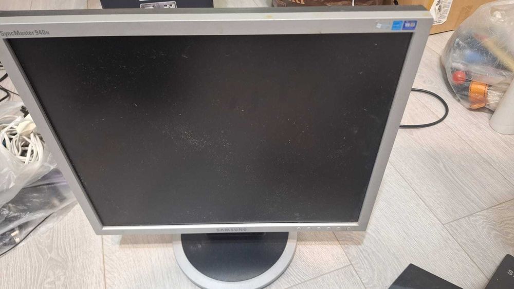 Продам мониторы Samsung