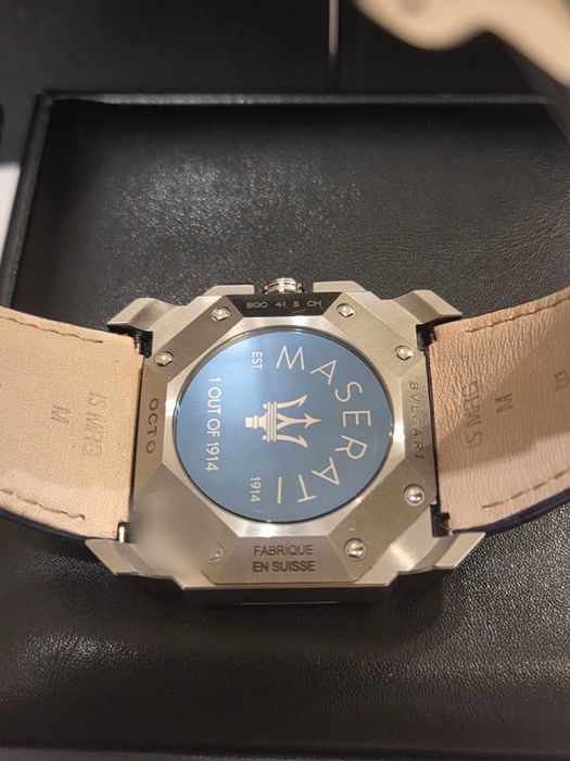 Часовник Bvlgari Octo Maserati