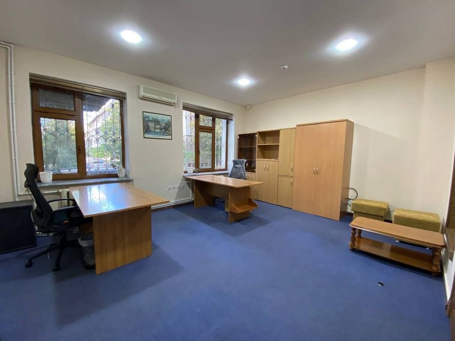 здаеотса аренда под офис либа под бизнес садик азимова