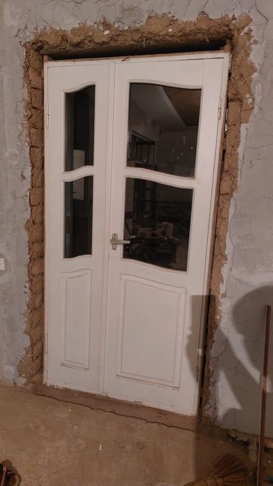 Межкомнатные двери 2*1.1 м