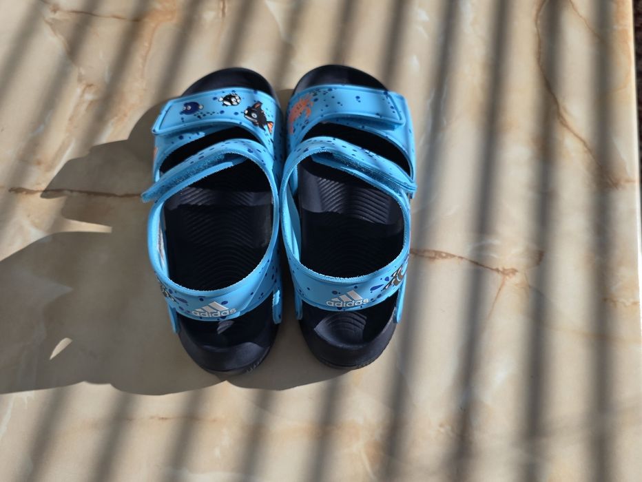 Детски сандали Adidas