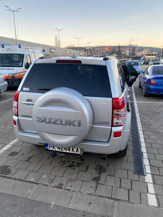 Сузуки Гранд Витара 2.0