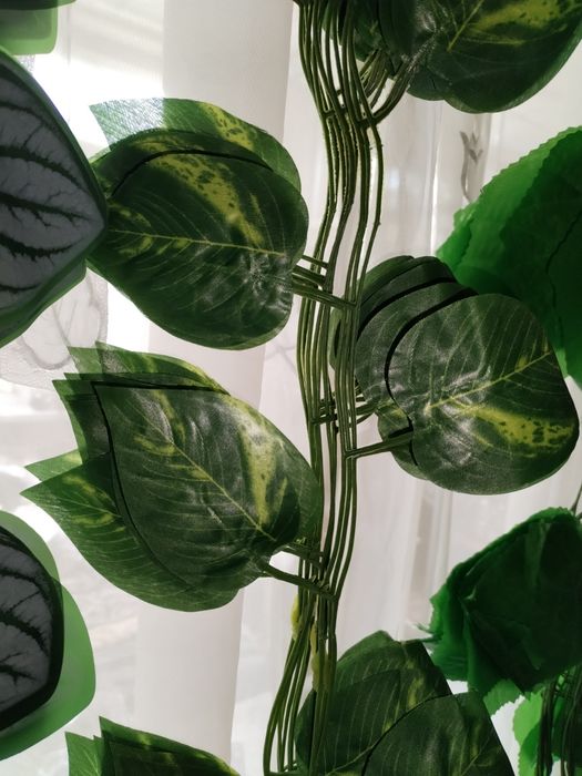 Листья искусственая зелень в упаковке