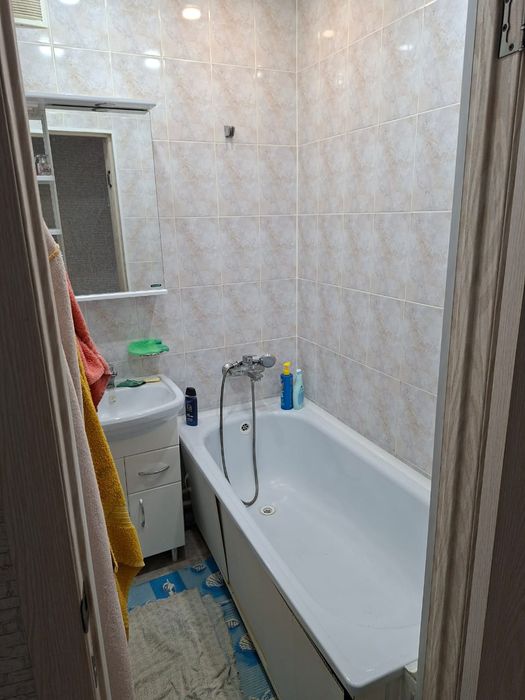 2х.комн.кв. 3 школа район, продам