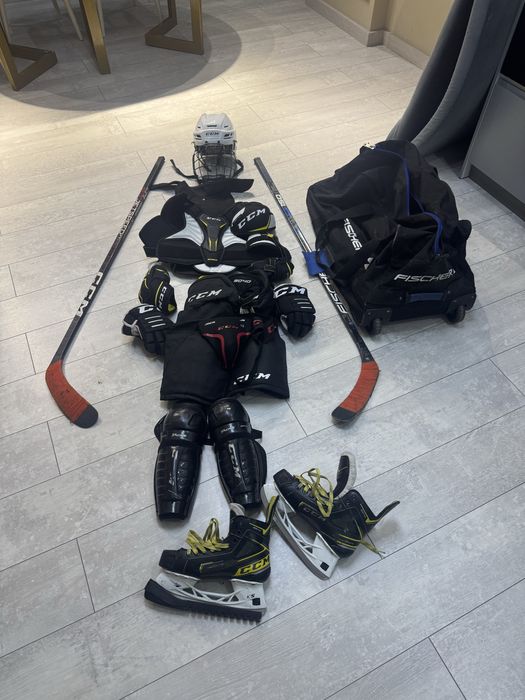 Комплект хокейной формы 10-12 лет