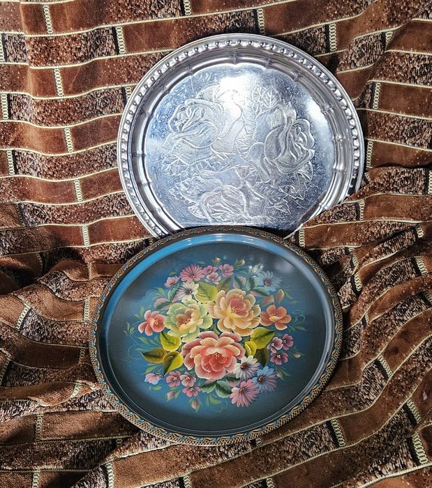 Продам подносы производство СССР