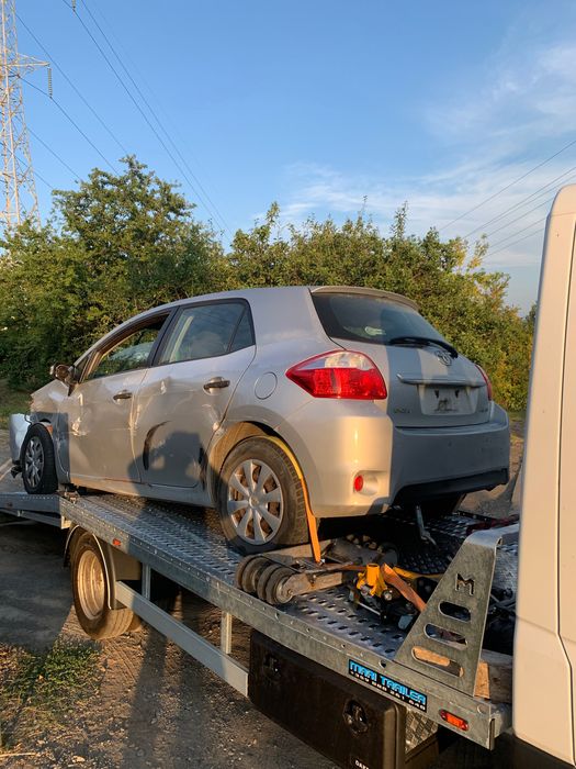 Toyota Auris 1.4d4d 90кс 6 скорости