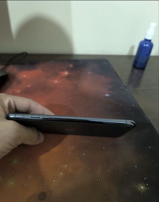 Продам айфон 11 про макс