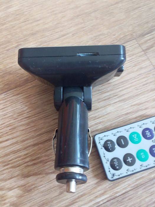 Флешки все читает