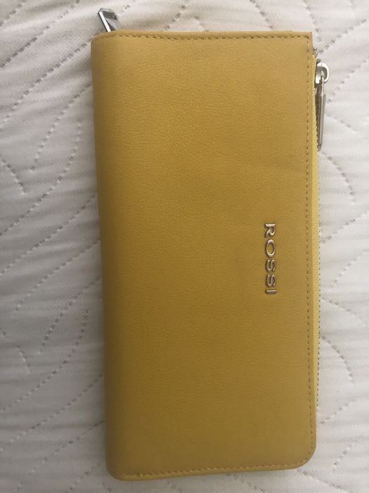 Ново портмоне Rossi 30€