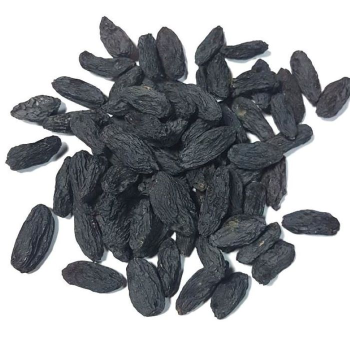 Uzum nihollari  ishonchli  gigan (so‘g‘diyona), qora kishmish, toyfi