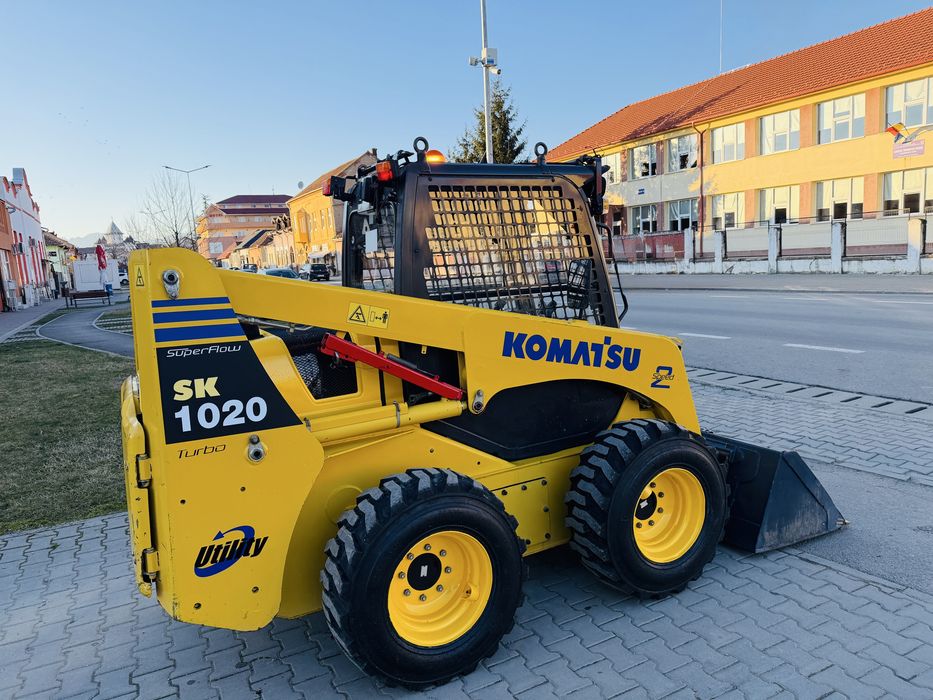 Bobcat,mini incarcator Komatsu SK1020,Tone 3,5 doar 2300 ore .Import