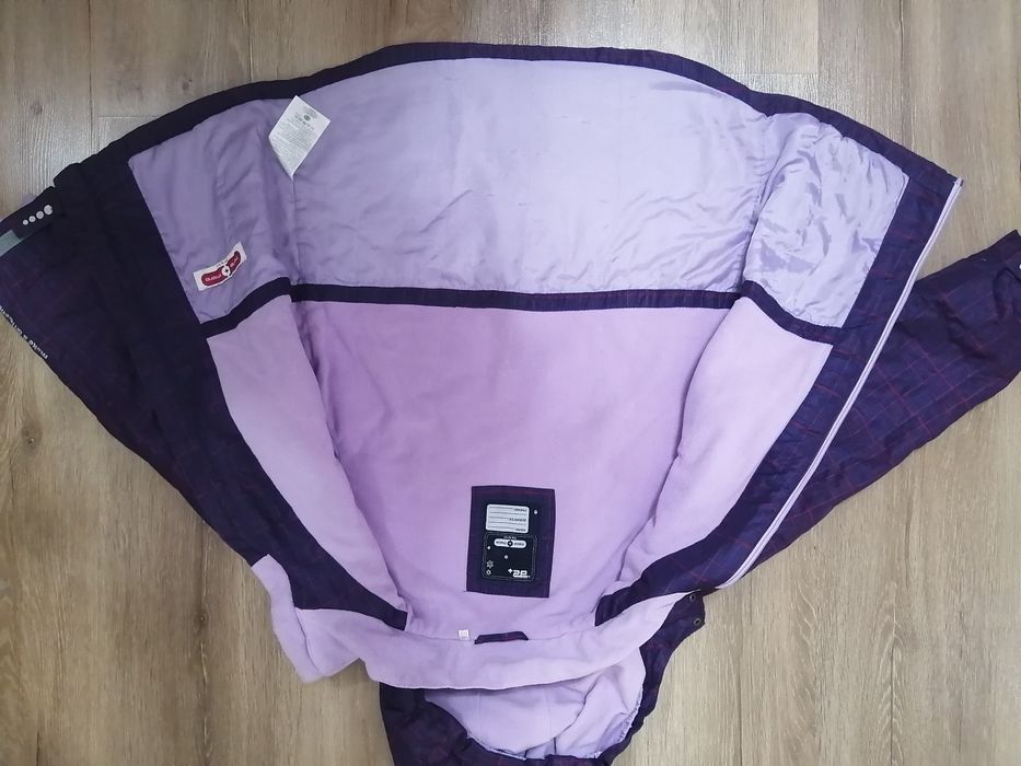 Фирменная утепленная куртка