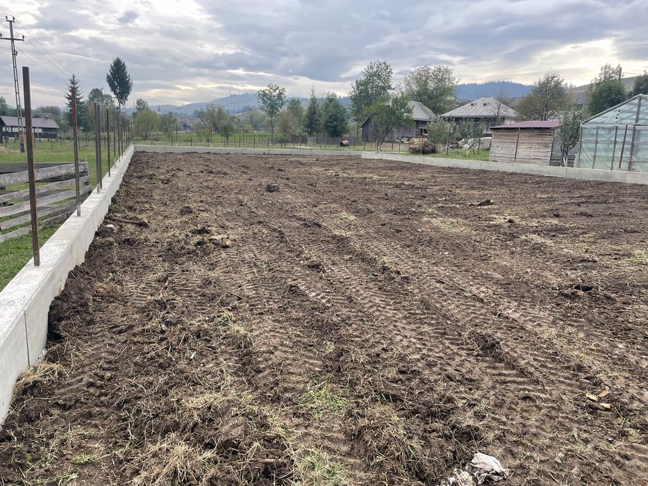 Vand teren intravila in Manastirea Humorului , 1014 m !