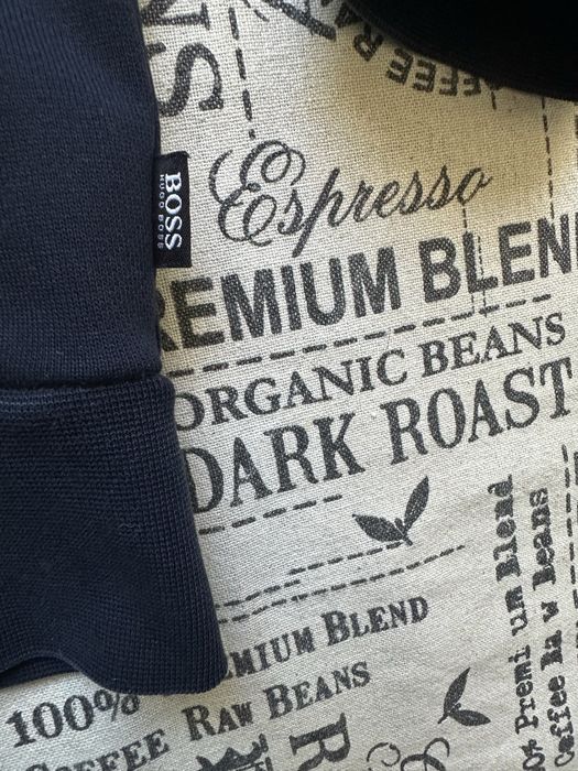 HUGO BOSS original горнище.M