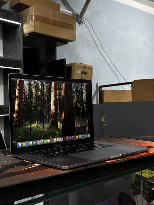 Арзон нархда Macbook Pro 2018 i7 16/256