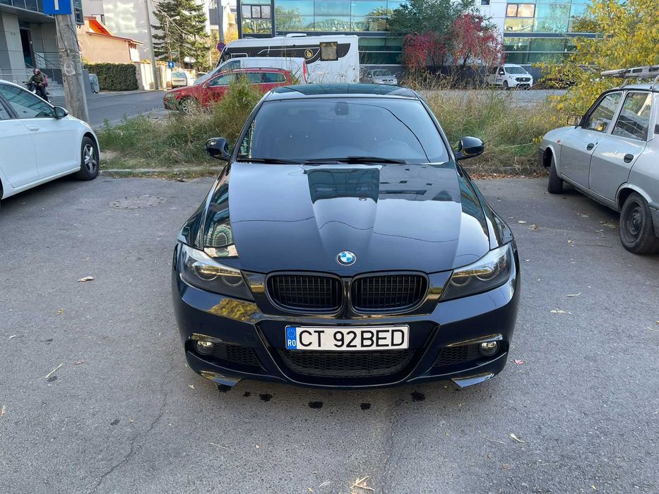 BMW S 3 model e90 lci 2011 cu motorizare 2.0 163 efficient dynamics