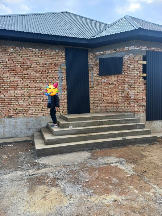 Продам дом качествены.