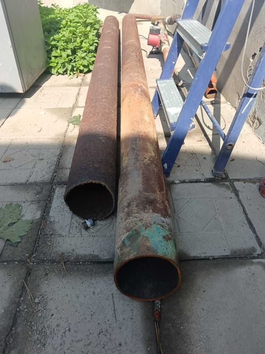 Продам 2 трубы. Длинна 2.30 и 2.60.