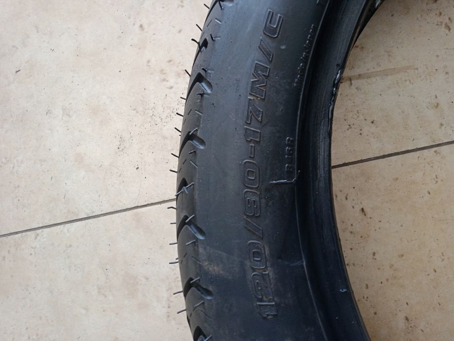 Продам мото шину