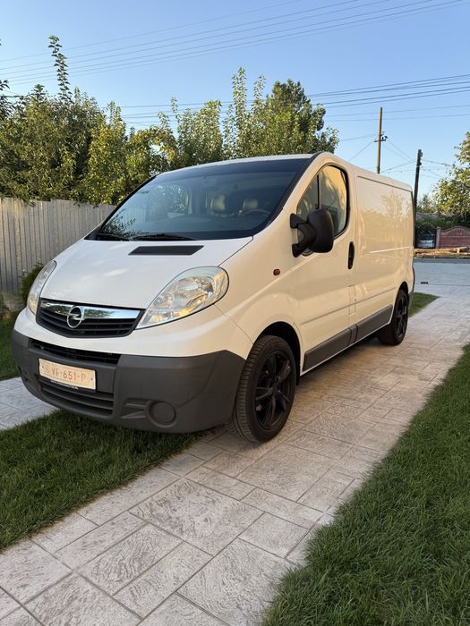 Opel Vivaro 2013