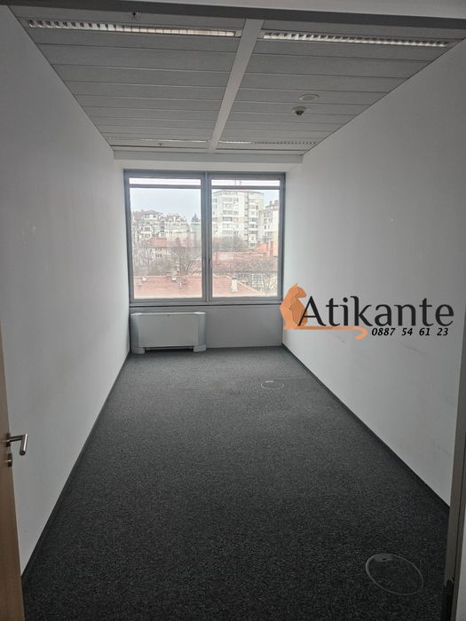 Дава се под наем Офис в София, Оборище - 229 кв.м за 3197.7 € - Снимка #1