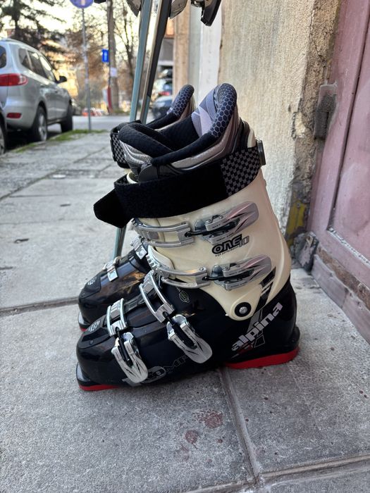 Комплект ски (167см) + ски обувки (размер 8.5) Употребявани