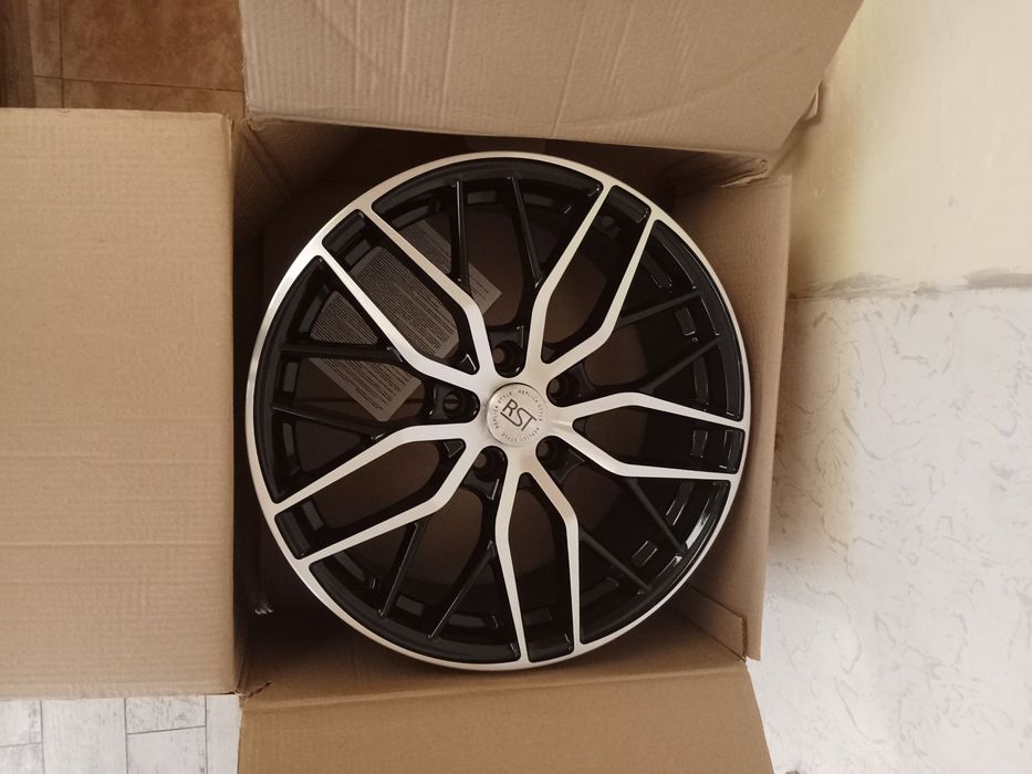 Диски 18 размер новый