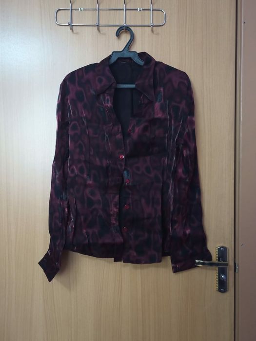 Продаются женские блузки