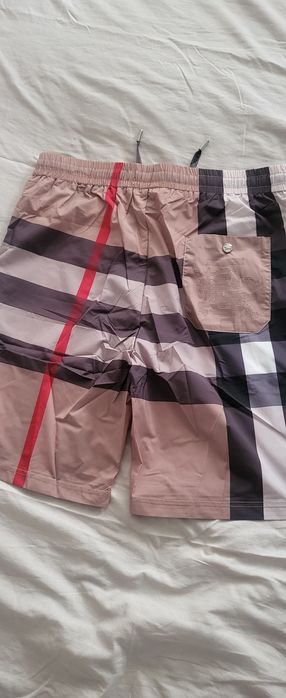 Bermude Burberry,  XL, noi