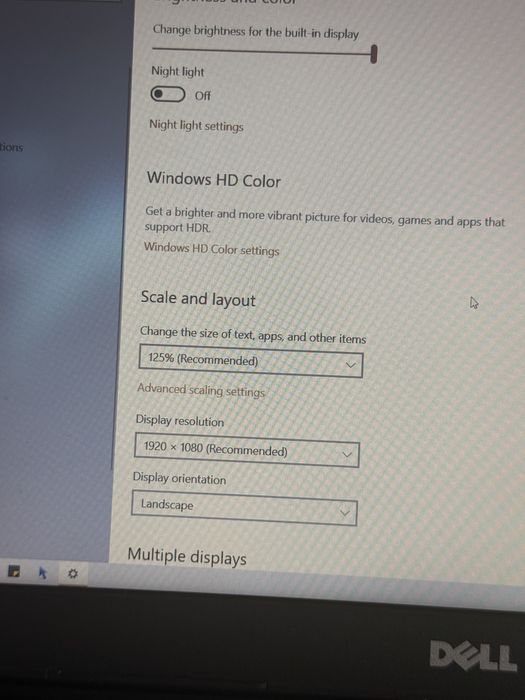 Laptop Dell i5, 8GB RAM, Full HD – ideal pentru școală și uz zilnic