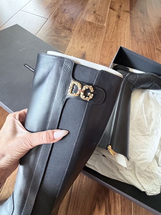 Уникален ботуш D&G носен няколко пъти