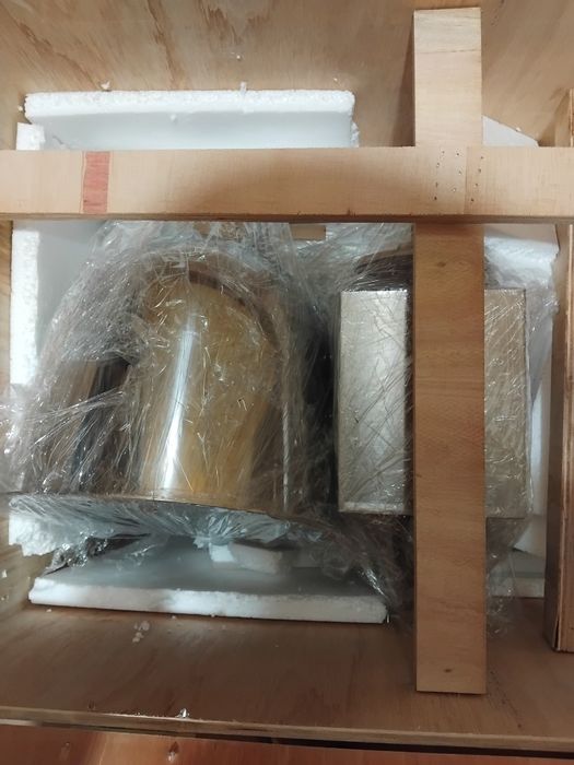 Чисто нова машина за понички