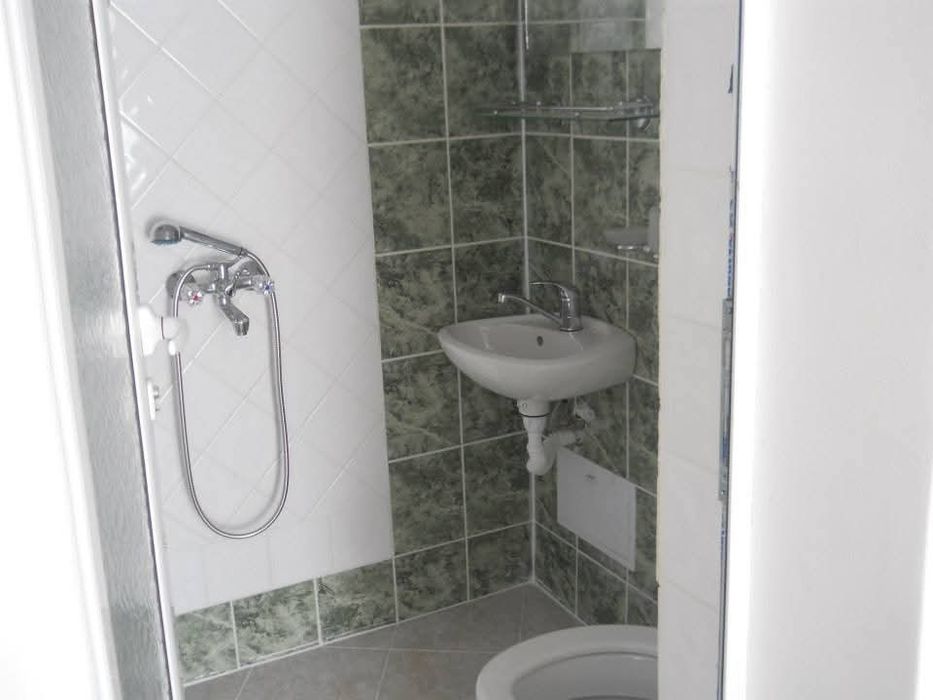 Самостоятелен етаж от къща 120кв